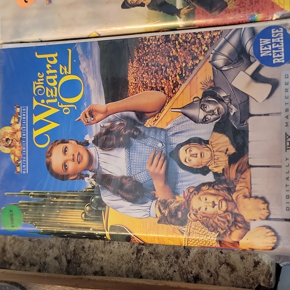 LOT OF 2 WIZARD OF OZ! - Picture 2 of 3